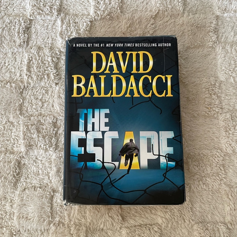 🔎🔪📚The Escape